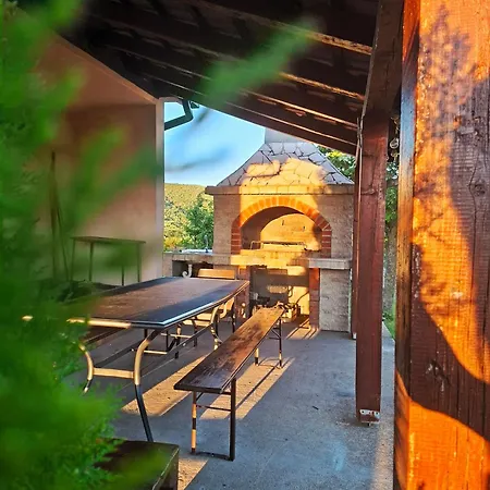 Vikendica Vlahic, Goranci Holiday home